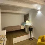 47 Lincoln Street Apartmán *